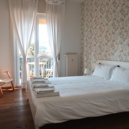 Appartamento Lago Blu - Комо Екстер'єр фото