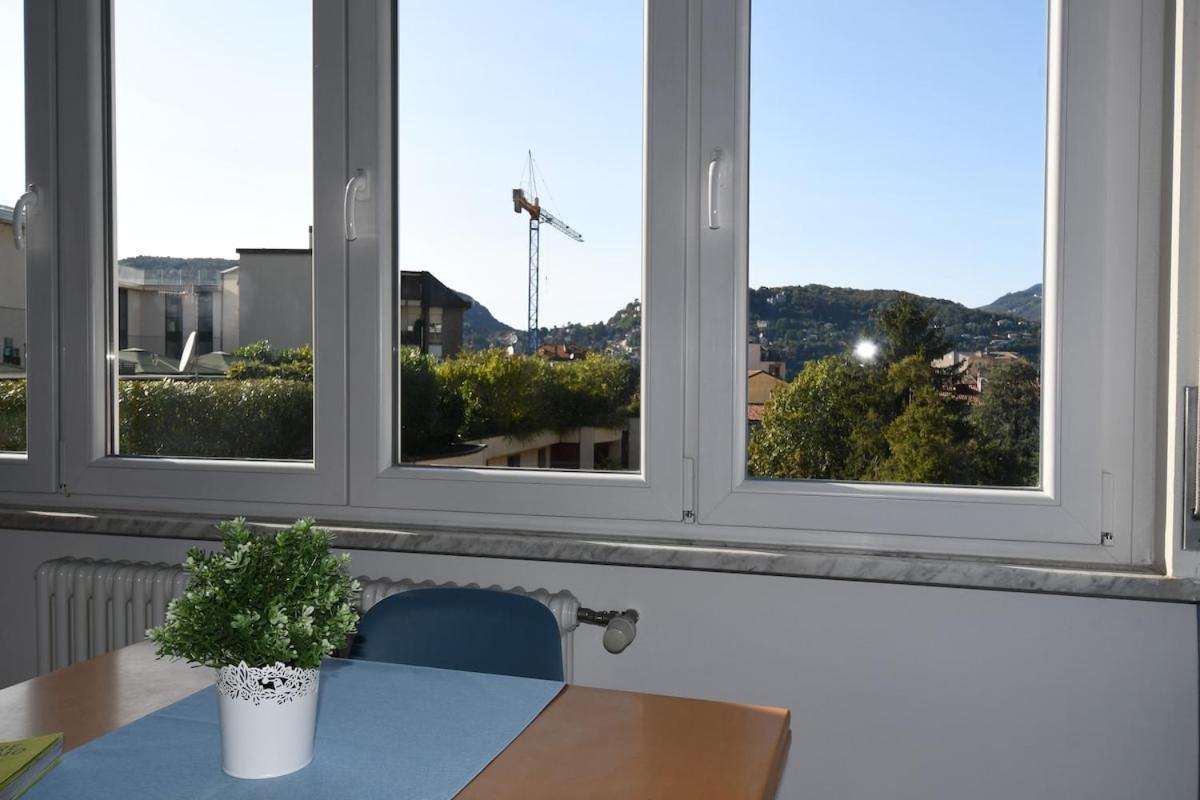 Appartamento Lago Blu - Комо Екстер'єр фото