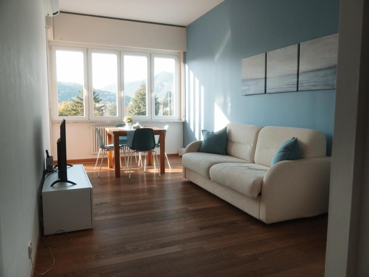 Appartamento Lago Blu - Комо Екстер'єр фото