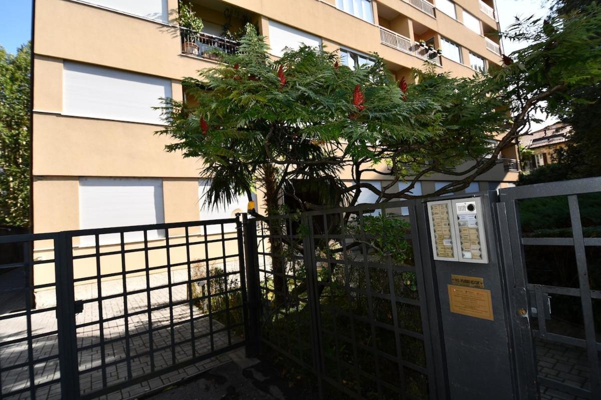Appartamento Lago Blu - Комо Екстер'єр фото